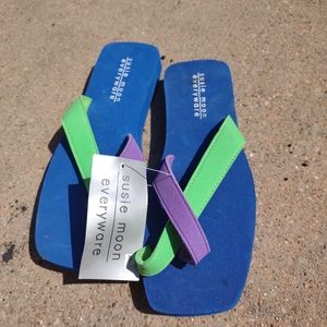 90s toed flip flops new size 9